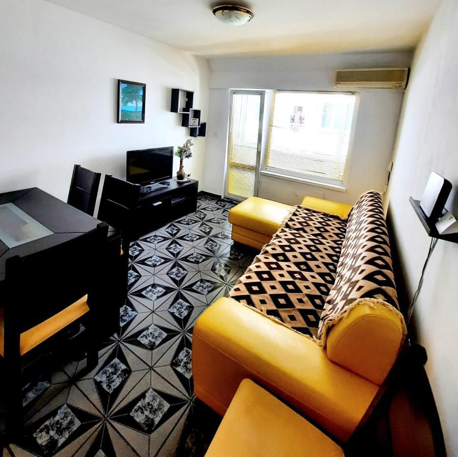 Apartment Міа Warna Exterior foto
